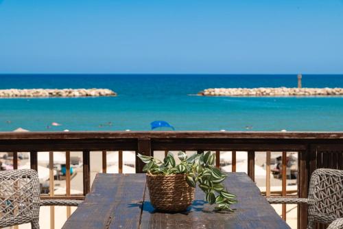 View, Ekati Seaside Living near ioannis kafenagogeio kolibari