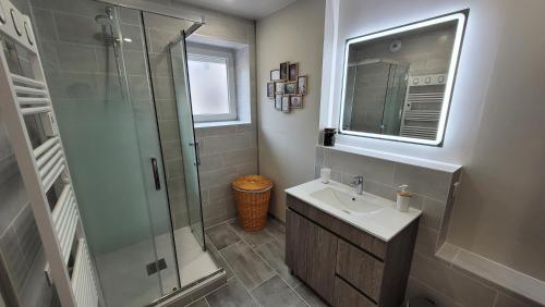 Zuhanyzó, La Petite Fonderie in Luxeuil-les-Bains