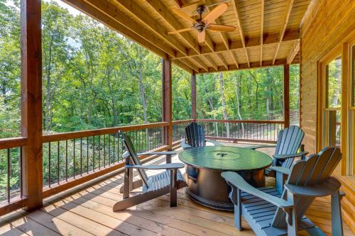 Luxe Mineral Bluff Vacation Rental with Game Room! in Mineral Bluff, USA