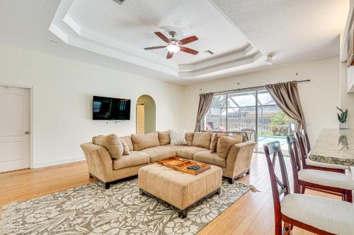 Riverview Home with Screened Pool about 1 Mi to Marina! in Riverview, USA