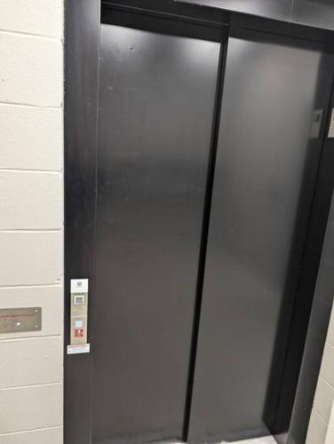 Clay St Suite Clay St Suite