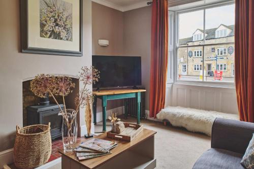 Rathbone Cottage - image 12