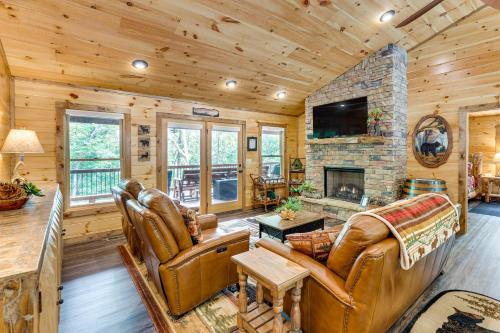 Luxe Mineral Bluff Vacation Rental with Game Room! in Mineral Bluff, USA