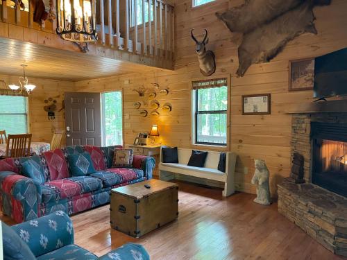 Bucksnort Lodge, Blue Ridge
