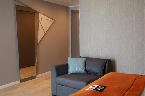 Premium Queen Room image 1