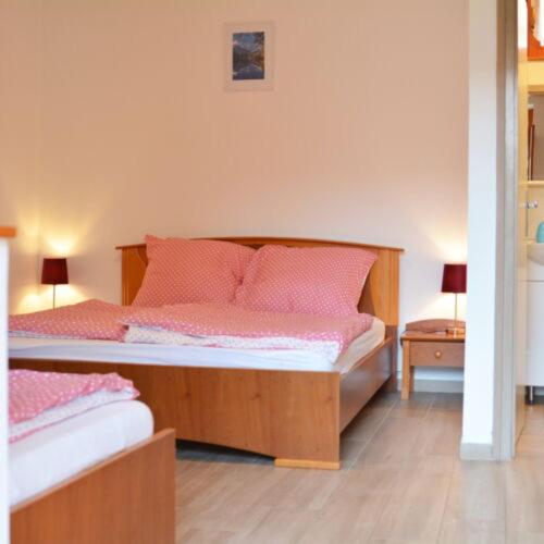 Neuhercz Apartmanok Halászi (Neuhercz Apartmanok Halaszi) in ฮาลาสซี