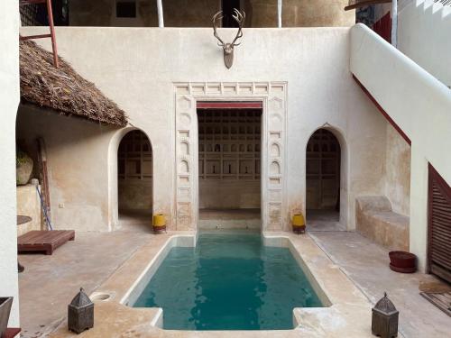 Zwembad, Umma House in Lamu
