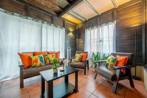 The Toucan Nest - AC, Gated & Pool, Fortuna (Foto 7)