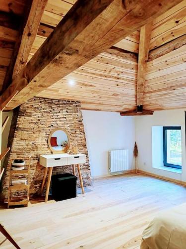 Aux sources de lesquire maison 5 chambres 5 salles de bains , 11 personnes in Saugnacq Et Muret