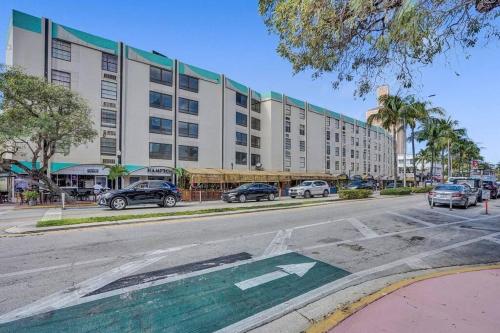Miami Beach Vacation Home, Nightlife, Dining in Miami Beach, USA