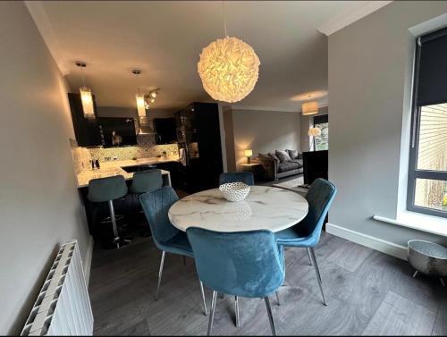 Malahide Superior Large Serviced Apartment - Sleeps 6, Dublín (foto 6)