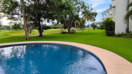 Green Bay I in Nuevo Vallarta , Mexico