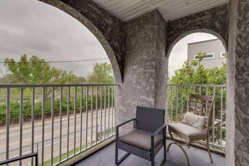 Beautiful 3 Bedroom- free parking 2M to Broadway near Bicentennial Mall State Park