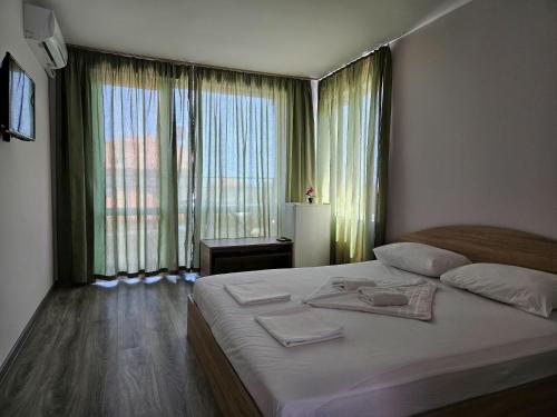 Family House Manolov – Obzor, WY