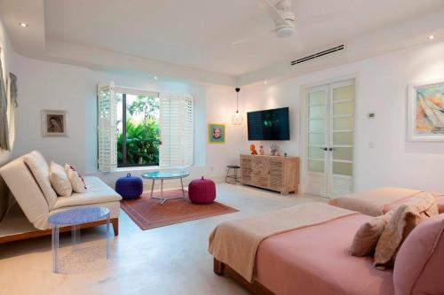 Great Family-Friendly condo inside the gates in Punta Mita, Mexico