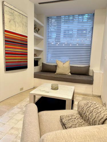 Private Townhome near UN, Нью-Йорк (фото 8)