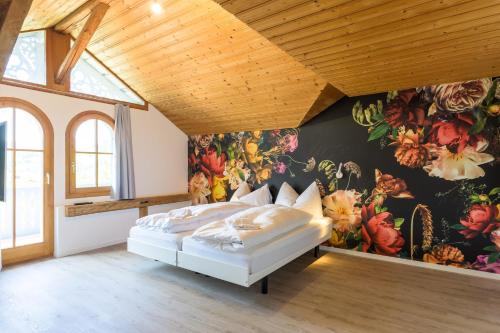 1 queen bed