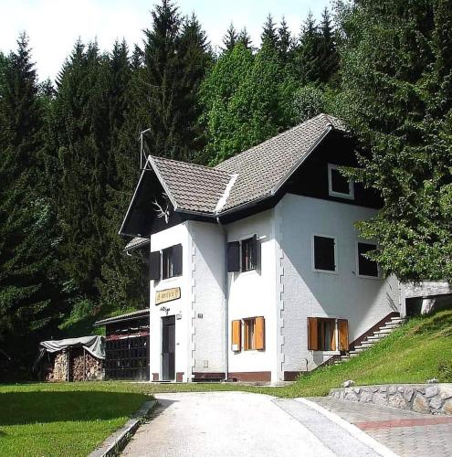 Viesnīcas āriene, Ski Cottage in Komarna Vas
