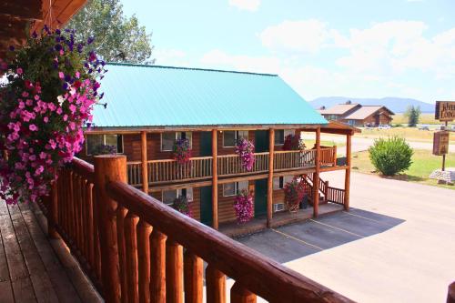 River Lodge, Island Park