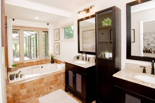 Timeless Treasure on Baywood Timeless Treasure on Baywood