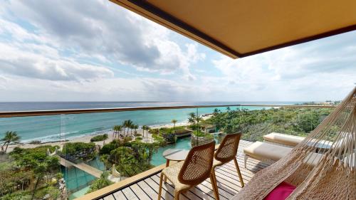 Balkons/terase, Hotel Xcaret Arte - All Parks - All Fun Inclusive in Los Dos Compadres