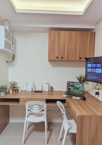 King Bed, Big Kitchen, Fast WiFi, Near Airport, Lapu Lapu City (foto 5)