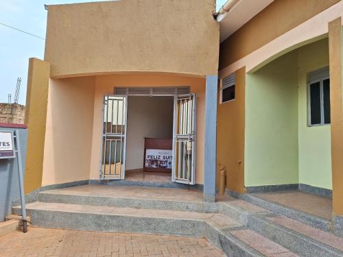 Feliz Suites - image 3