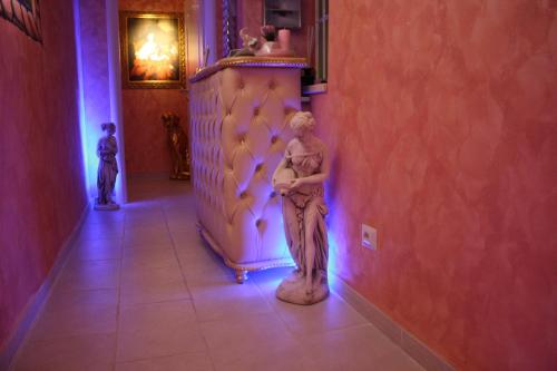 Pope's Suites - image 8
