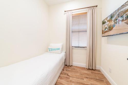 Spectacular Cottage with Hotel Amenities Near Disney at Margaritaville 3067KL - image 5