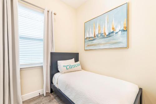 Entrancing Cottage with Hot Tub Near Disney at Margaritaville 2987La - image 11