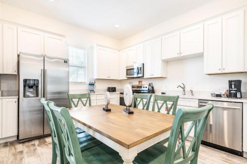 Relaxing Cottage Near Disney With Margaritaville Resort & Island H20 Waterpark Access - 2964Sr thumb 4