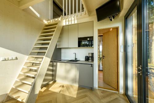 EstBerg Riverside Holiday Home in Rapina