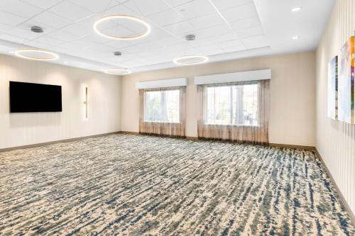 Best Western Plus Settlers Point - image 6