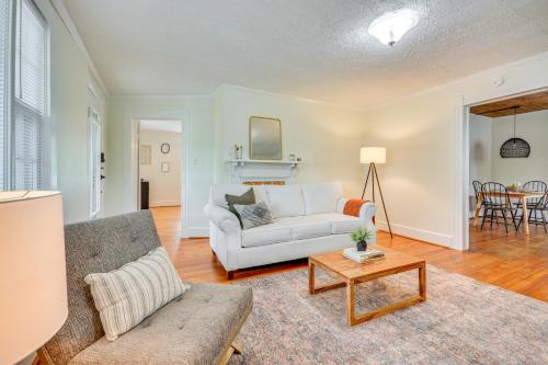 Danville Home with Patio Less Than half Mi to Caesars Casino! in Danville, USA