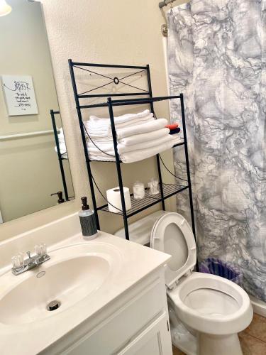 Olathe sleeping Beauty 3bdr and 2 baths in Olathe, USA