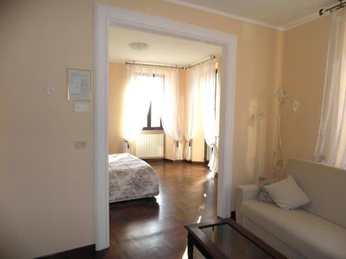 Suite with Terrace image 10