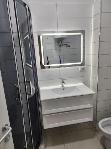 Flat Sheles, Shkodër (foto 4)