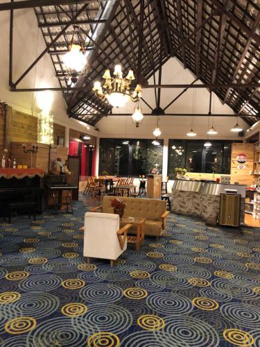 Restaurant, Smiling Pine Dalat - Thong Reo in Dan Kia