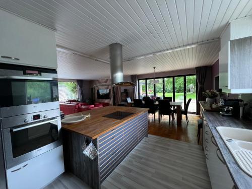 Villa with private pool and jacuzzi in Ringsted