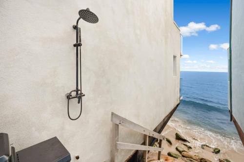 Noir Malibu Beach by Stay Awhile Villas in Malibu, USA