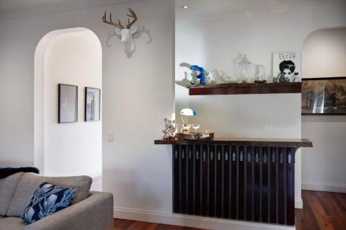 Loddon Retreat- picturesque country escape in Glenlyon