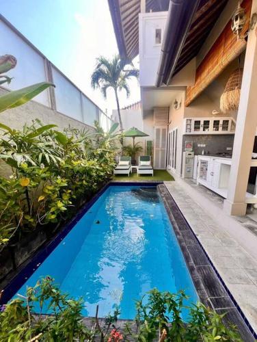 Paradise Found Seminyak Villa 250m from the Beach
