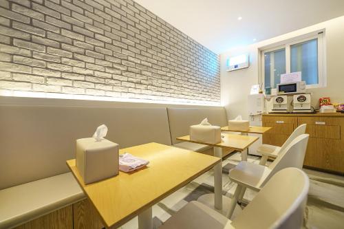 Hotel Yaja Pyeongtaek St