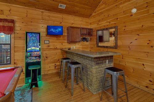 Serenity Lodge – Gatlinburg