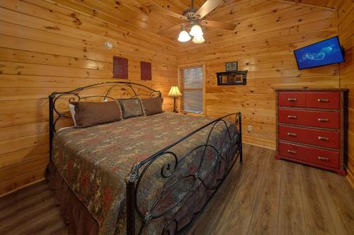 Serenity Lodge – Gatlinburg