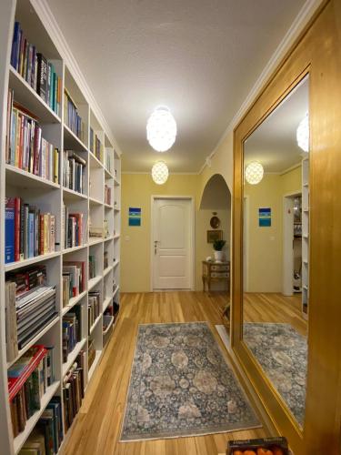 Unique apartma in the city center, Ljubljana (photo 9)