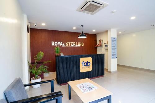 ردهة, Via Royal Sterling in كمباناهالي