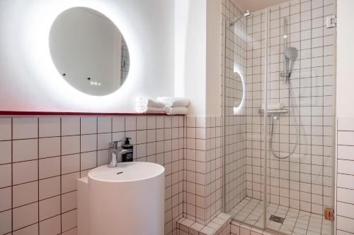ibis Styles Rouen Centre Cathedrale - image 4