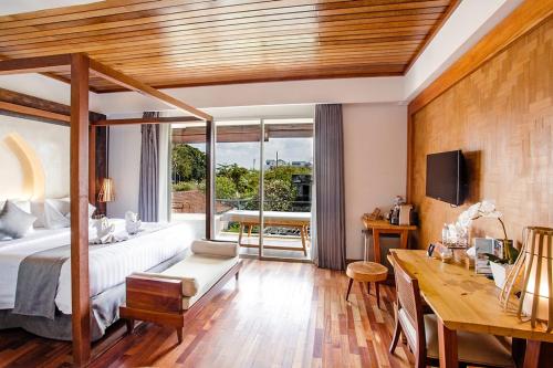 Jimbaran Bay Beach Resort & Spa
