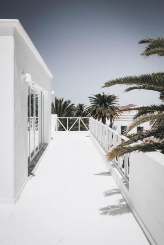 Balkons/terase, Villa Amonita - luxurious space, private pool in Tiagua